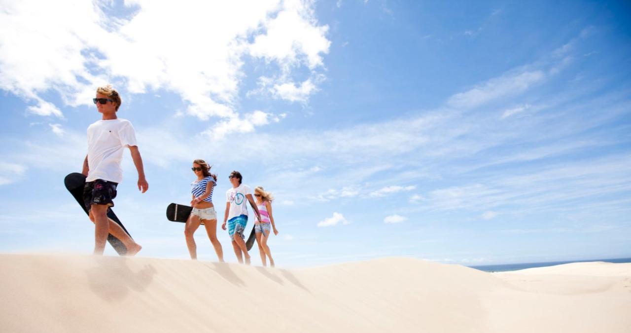 On The Beach Guesthouse Джеффріс-Бей Екстер'єр фото